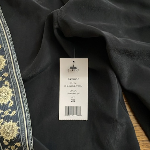 Joie Silk Top - Picture 6 of 7